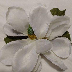 🌹Handmade🌹Magnolia - Pin Up - Flower Hair Clip